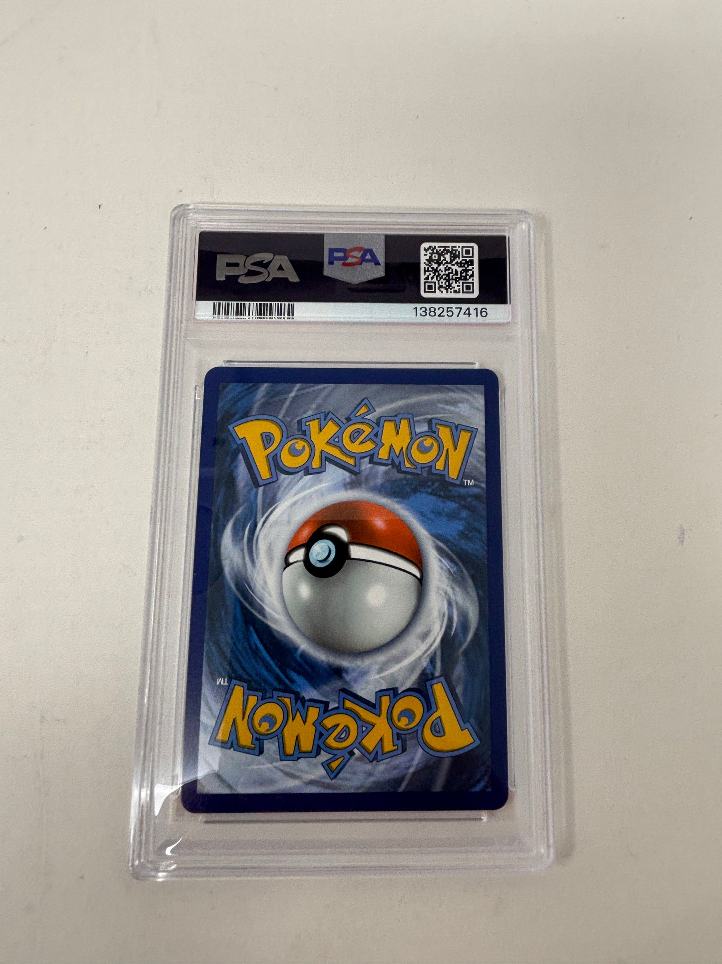 Pokémon Celebrations Flying Pikachu V 006/025 Psa 9