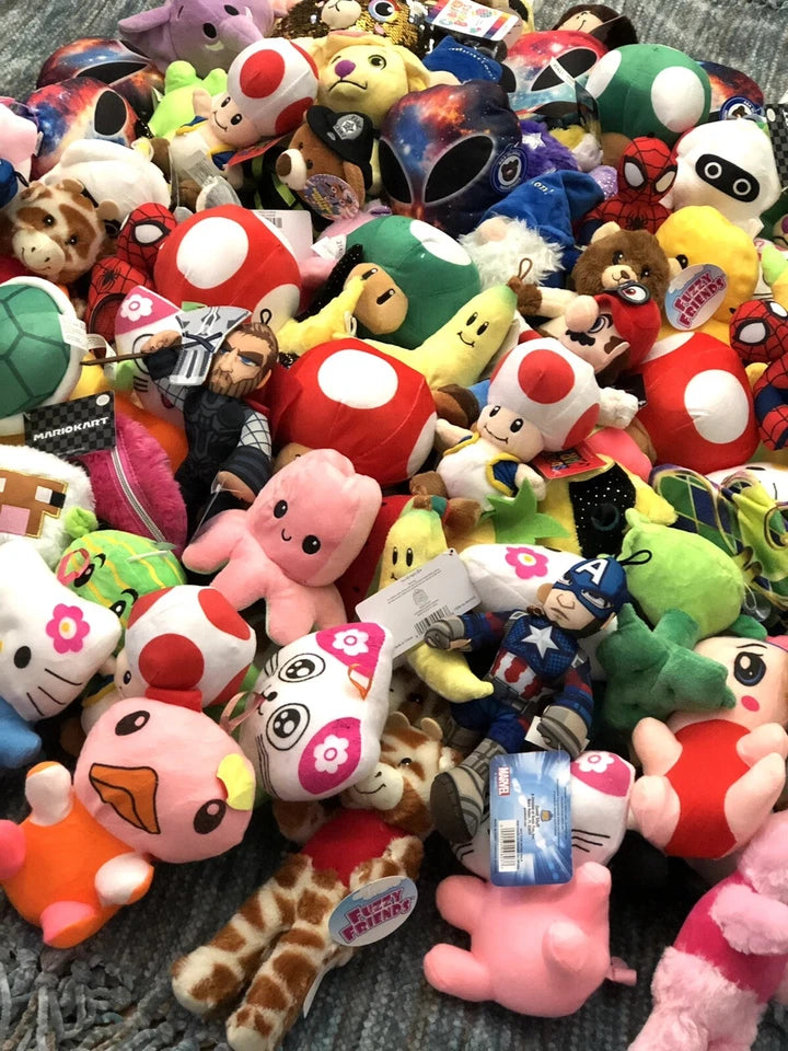 Crane Claw Machine Plush Mix 110 Pieces (40% Licensed) Small 5-9”