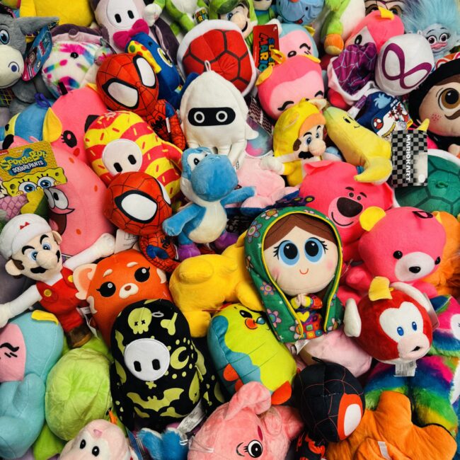 Crane Claw Machine Plush Mix 110 Pieces (40% Licensed) Small 5-9”